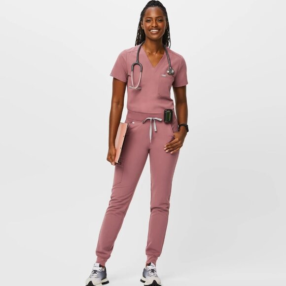 COPY - FIGS, Women Zamora Jogger Scrub Pants, XS. Mauve ( old pink) - Picture 2 of 7